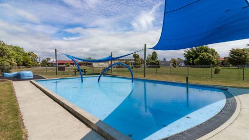 Waikuku Paddling Pool