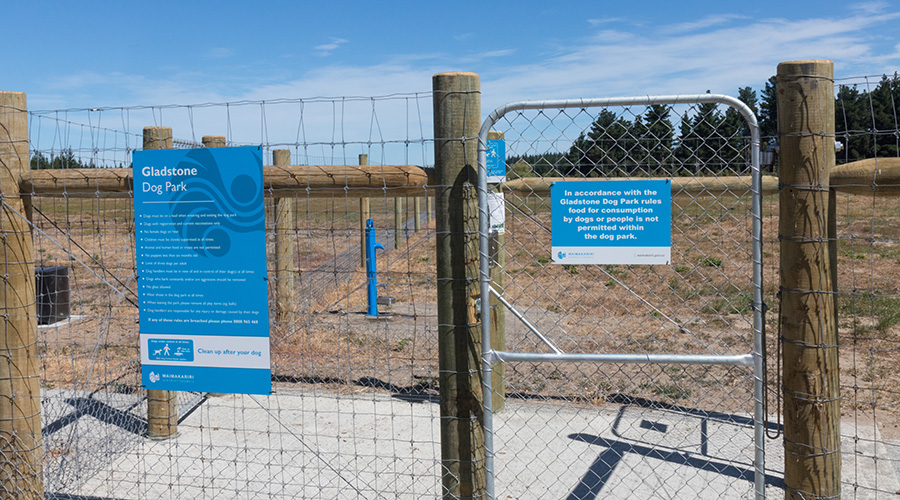 gladstone dog park