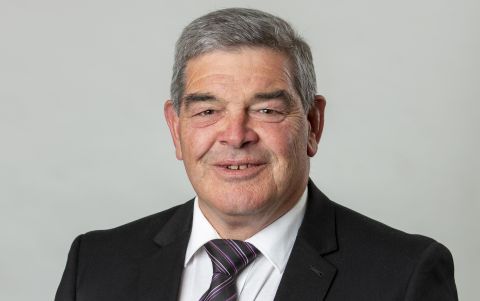 Council mourns the passing of Robbie Brine